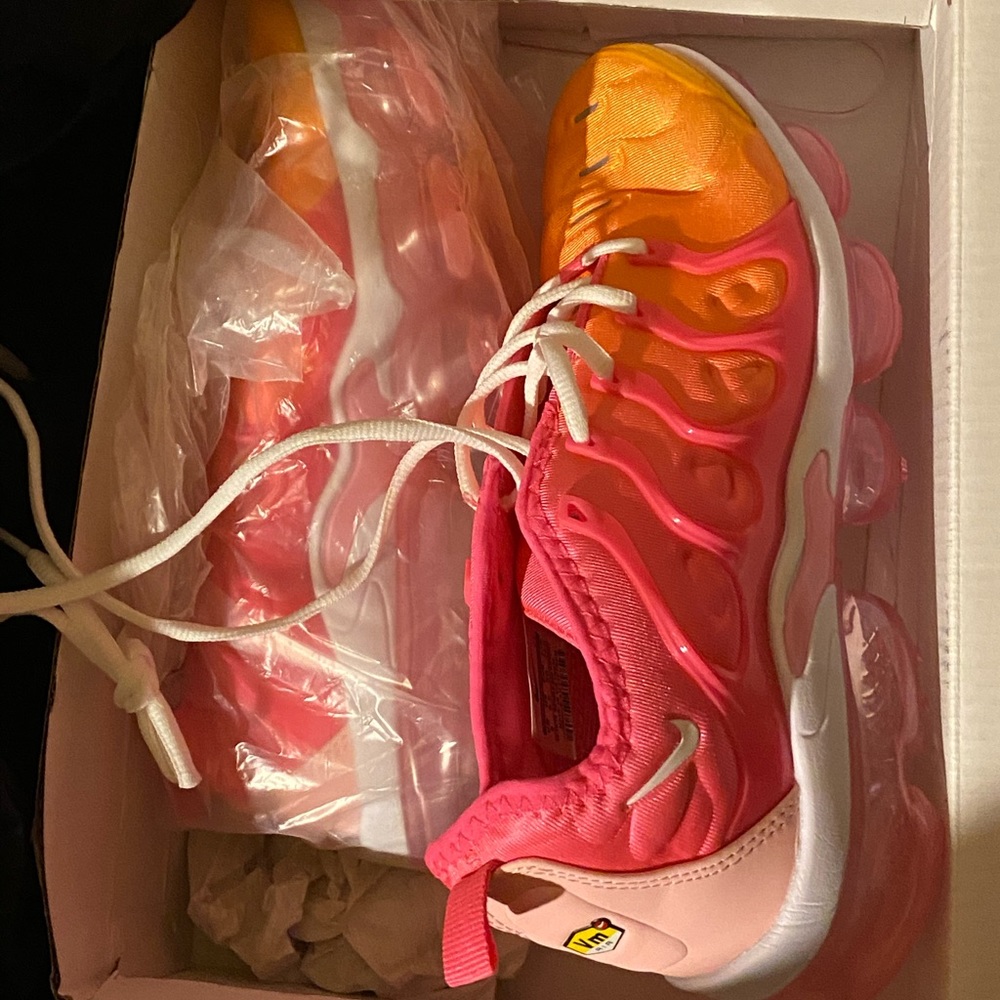 Nike vapormax size 8 Brand New